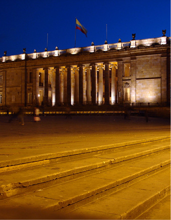 Quién compra en el Estado